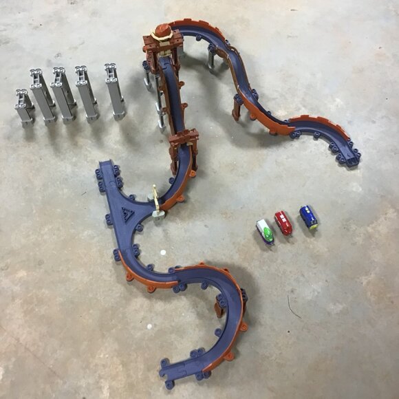 Disney's Chuggington Mine Adventure Train Set-Perfect Condition - Picture 4 of 4